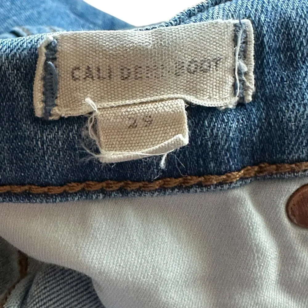 Madewell Medium Wash Button Fly Distressed Cali Demi Boot Stretchy Jeans Size 29